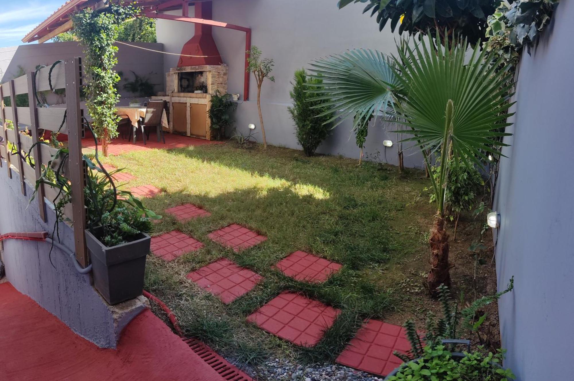 Vasilikis Apartment Каламата Экстерьер фото