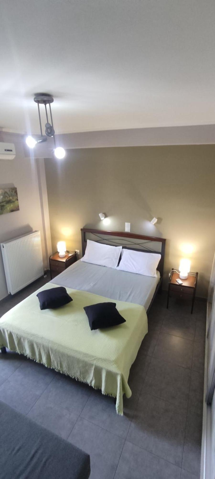 Vasilikis Apartment Каламата Экстерьер фото